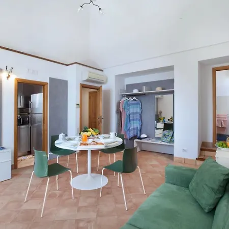 Estate4home - La Casa Di Lia Lejlighed *